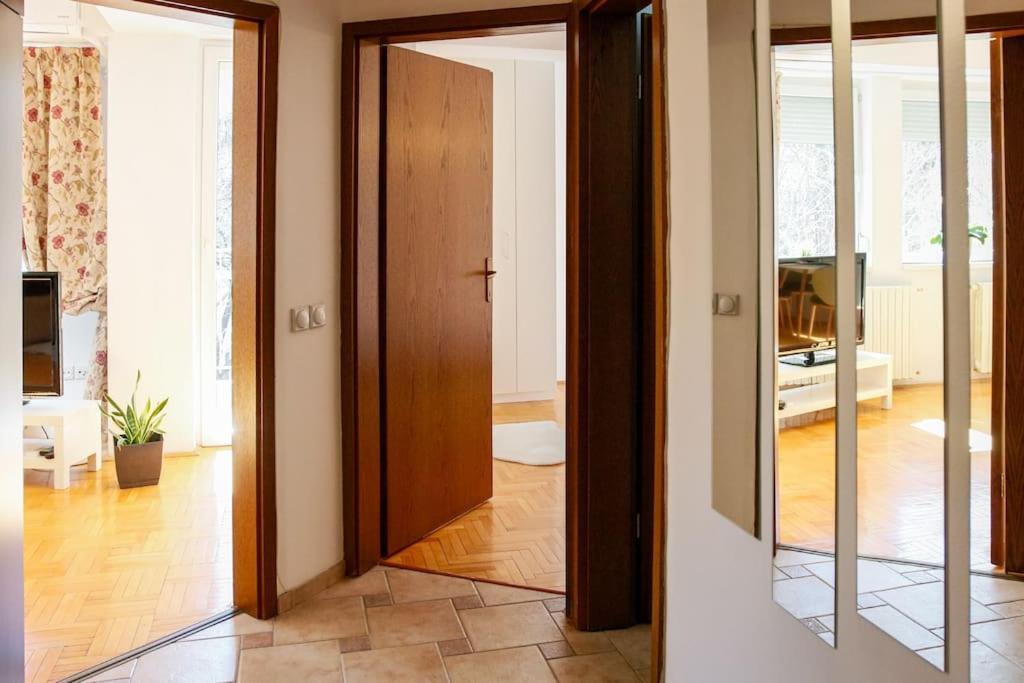 Nn Apartment スコピエ エクステリア 写真