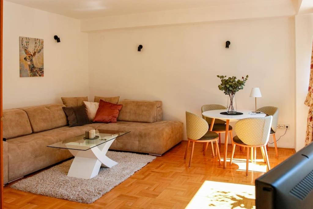 Nn Apartment スコピエ エクステリア 写真